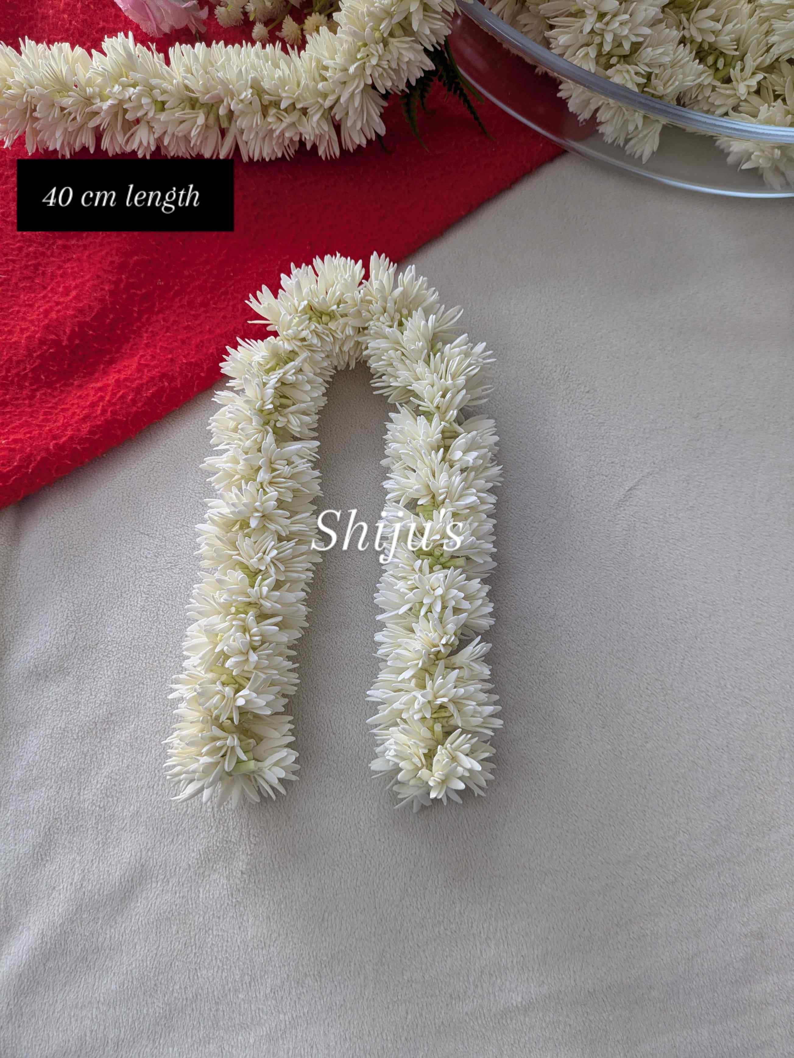Artificial foam bloomed sanna malli 